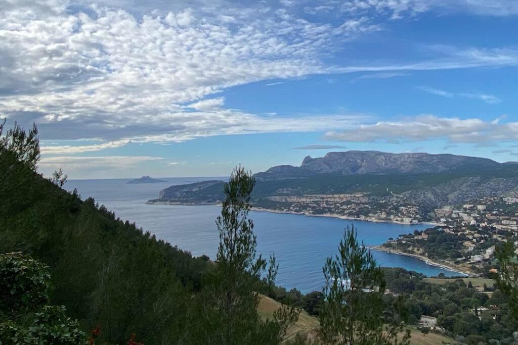 Charmant Studio Au Coeur De Каси Экстерьер фото